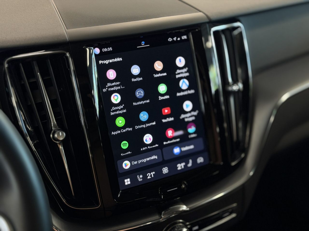 Volvo XC60 | 6