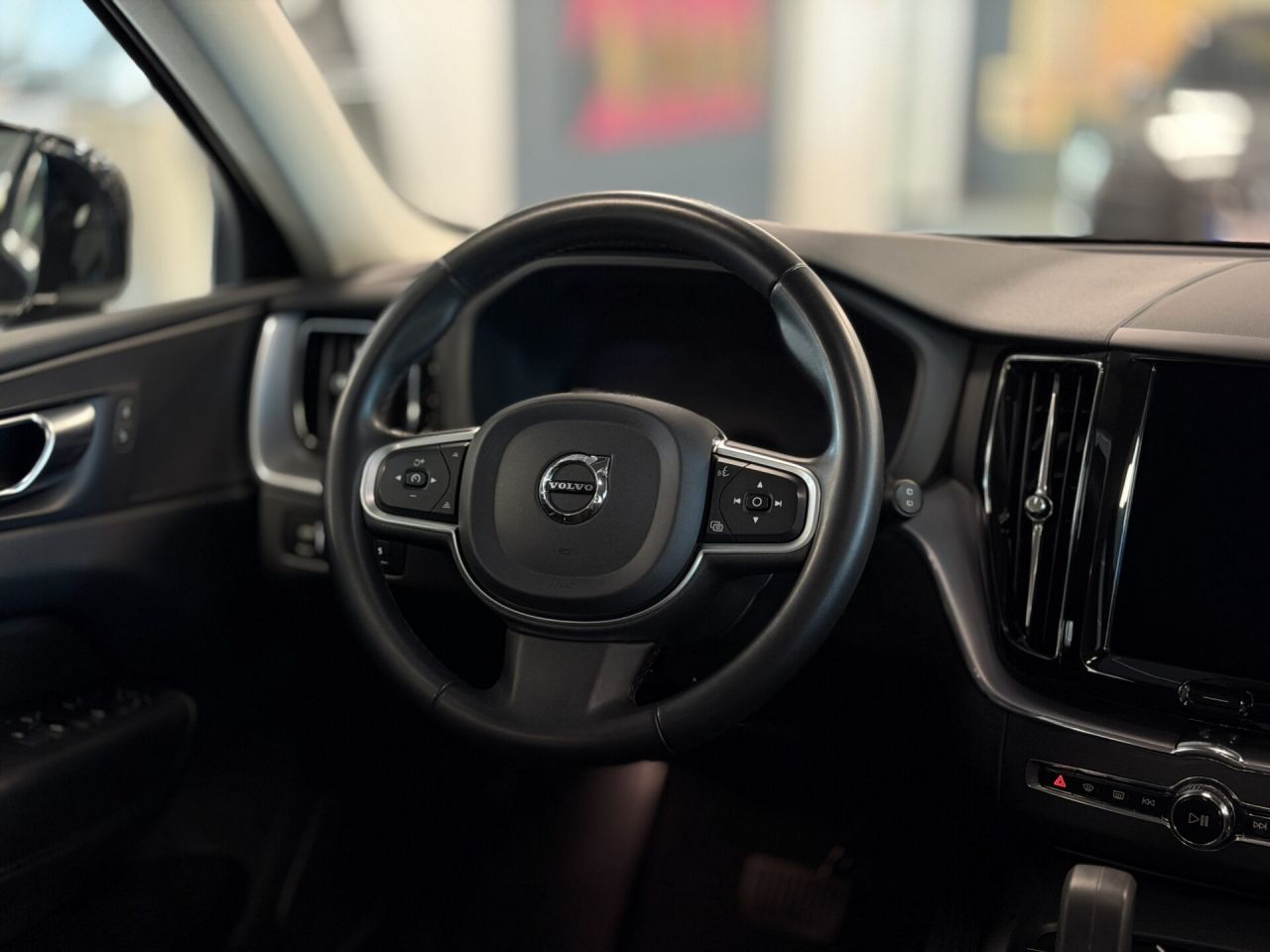 Volvo XC60 | 8