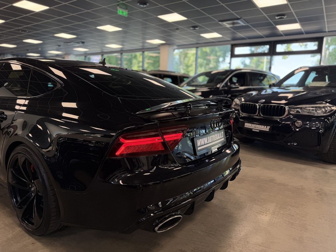 Audi A7 | 10