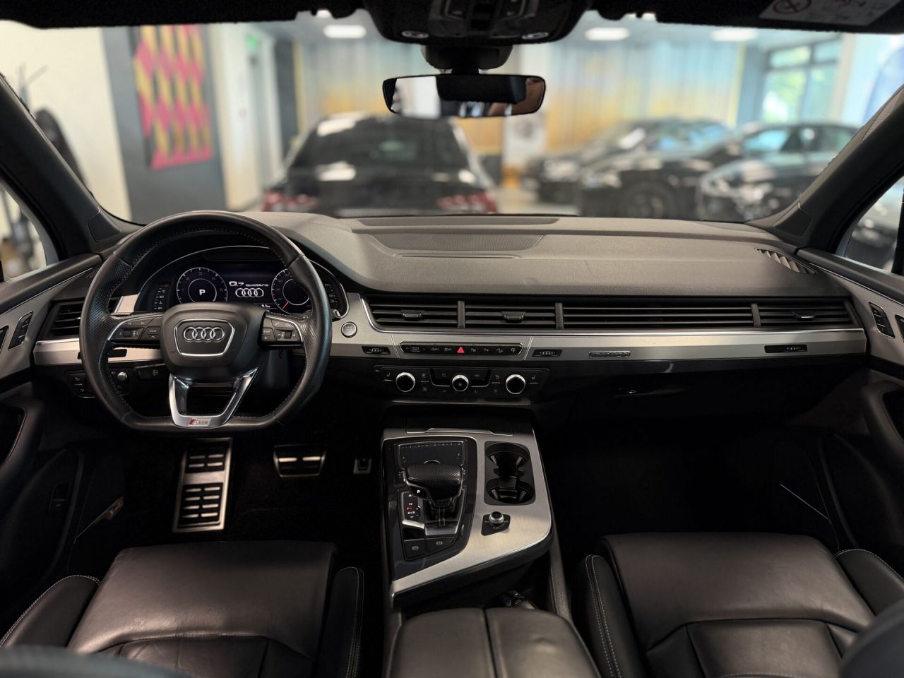 Audi Q7 | 6