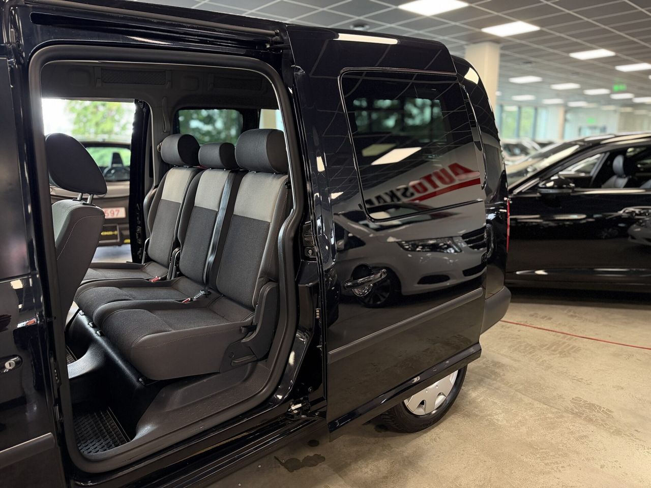 Volkswagen Caddy | 10