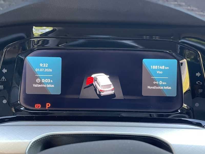 Volkswagen Golf | 17