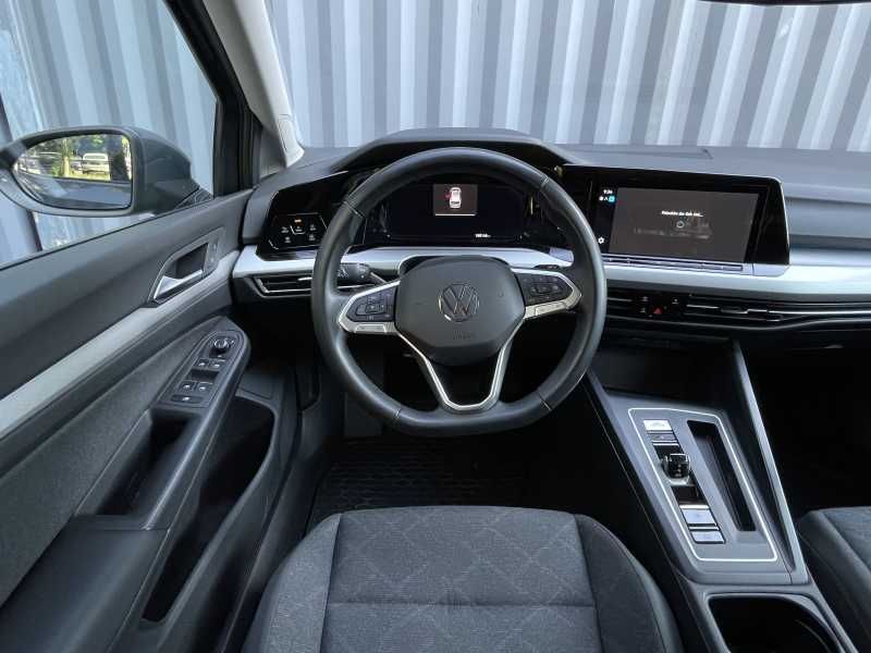 Volkswagen Golf | 9