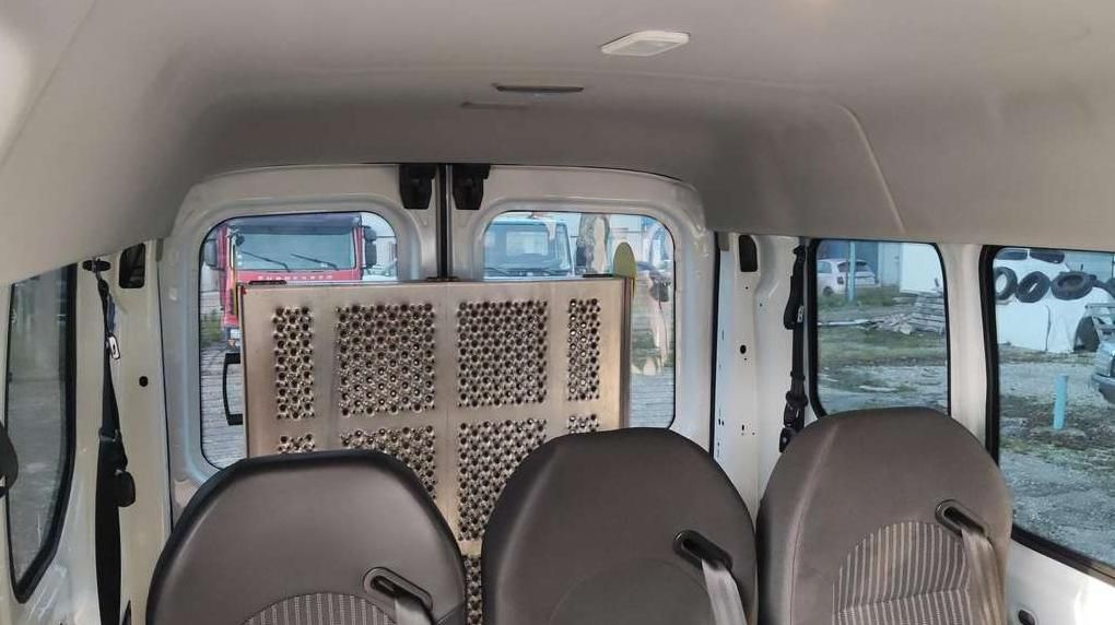Ford Transit | 9