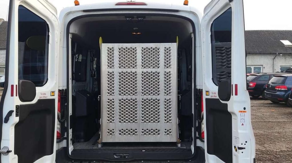 Ford Transit | 22