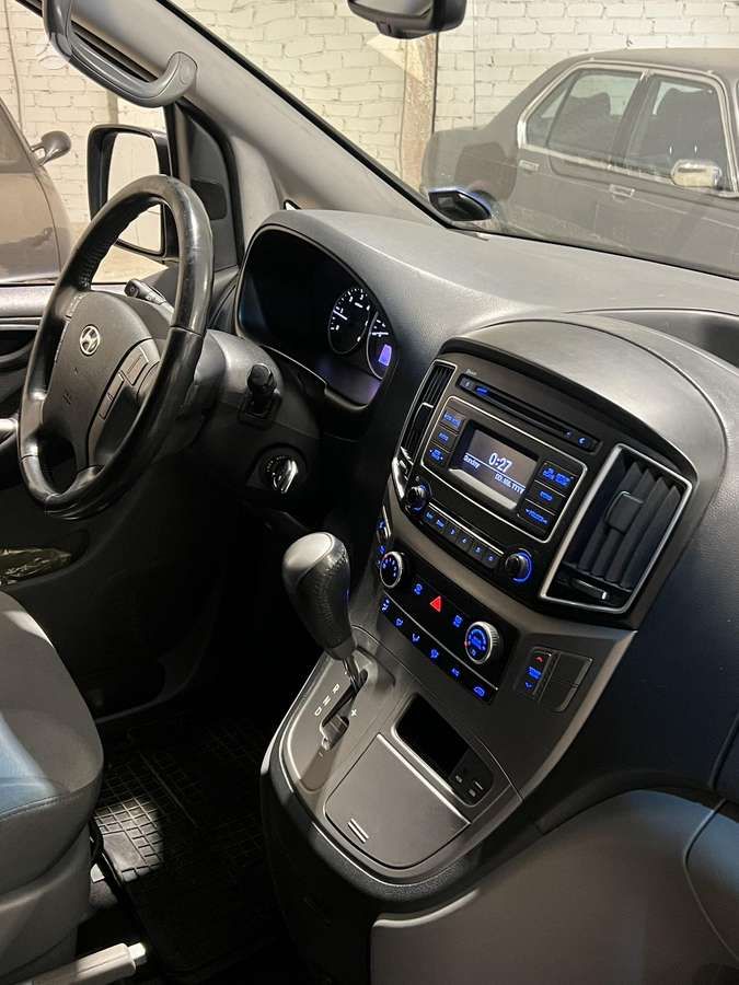 Hyundai H1 | 1