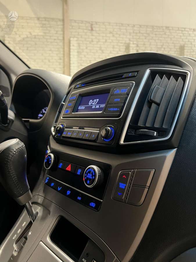 Hyundai H1 | 4
