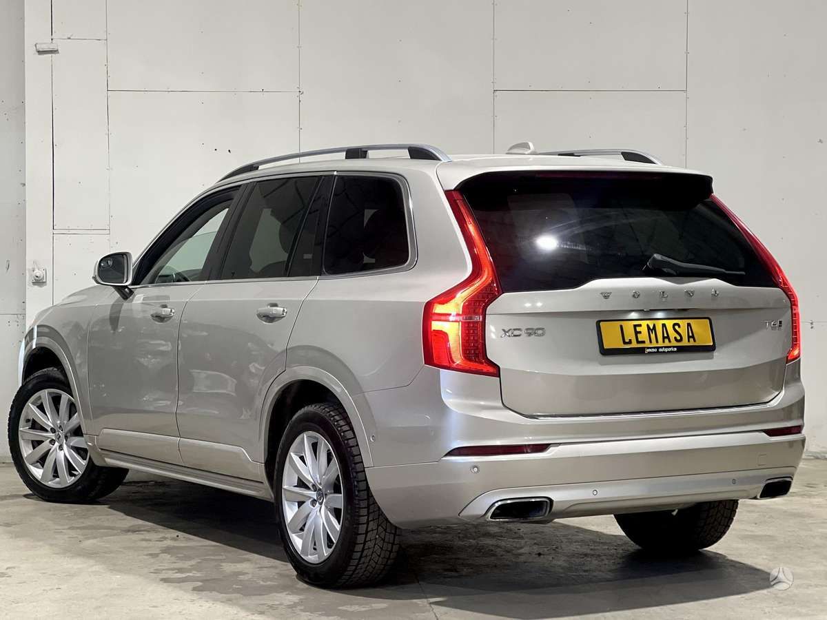 Volvo XC90 | 2