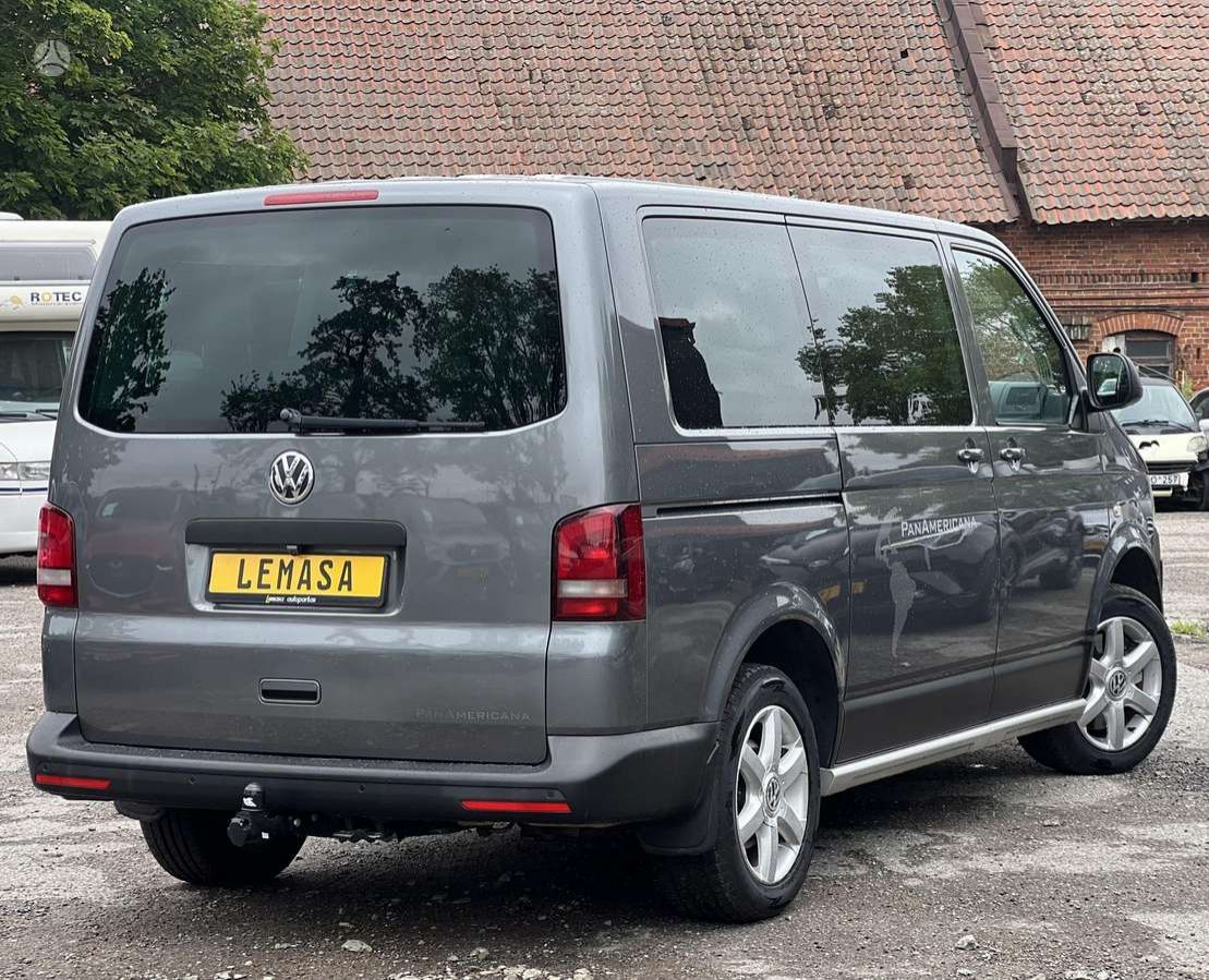 Volkswagen Multivan | 7
