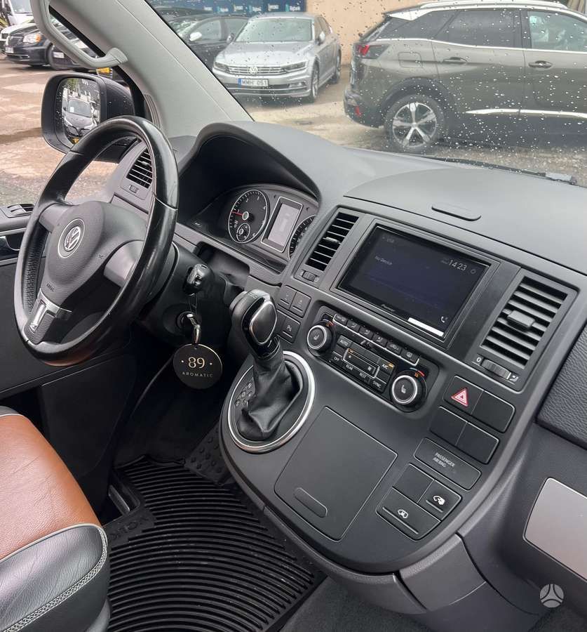 Volkswagen Multivan | 4