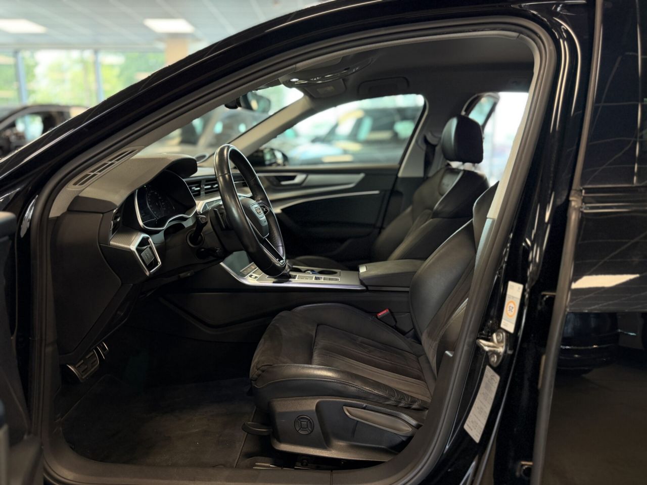 Audi A6 | 24