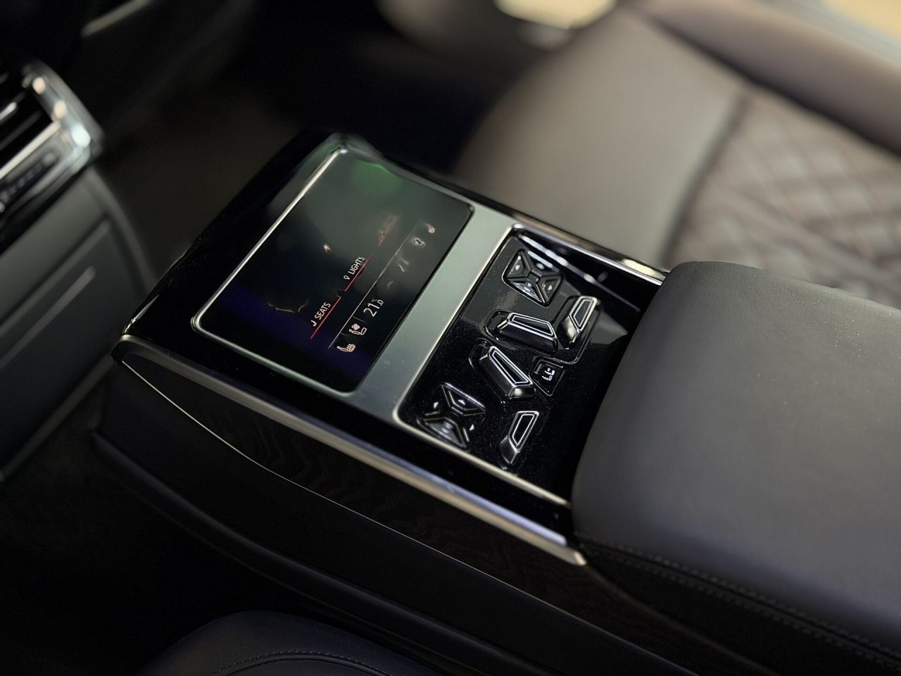 Audi A8 | 21