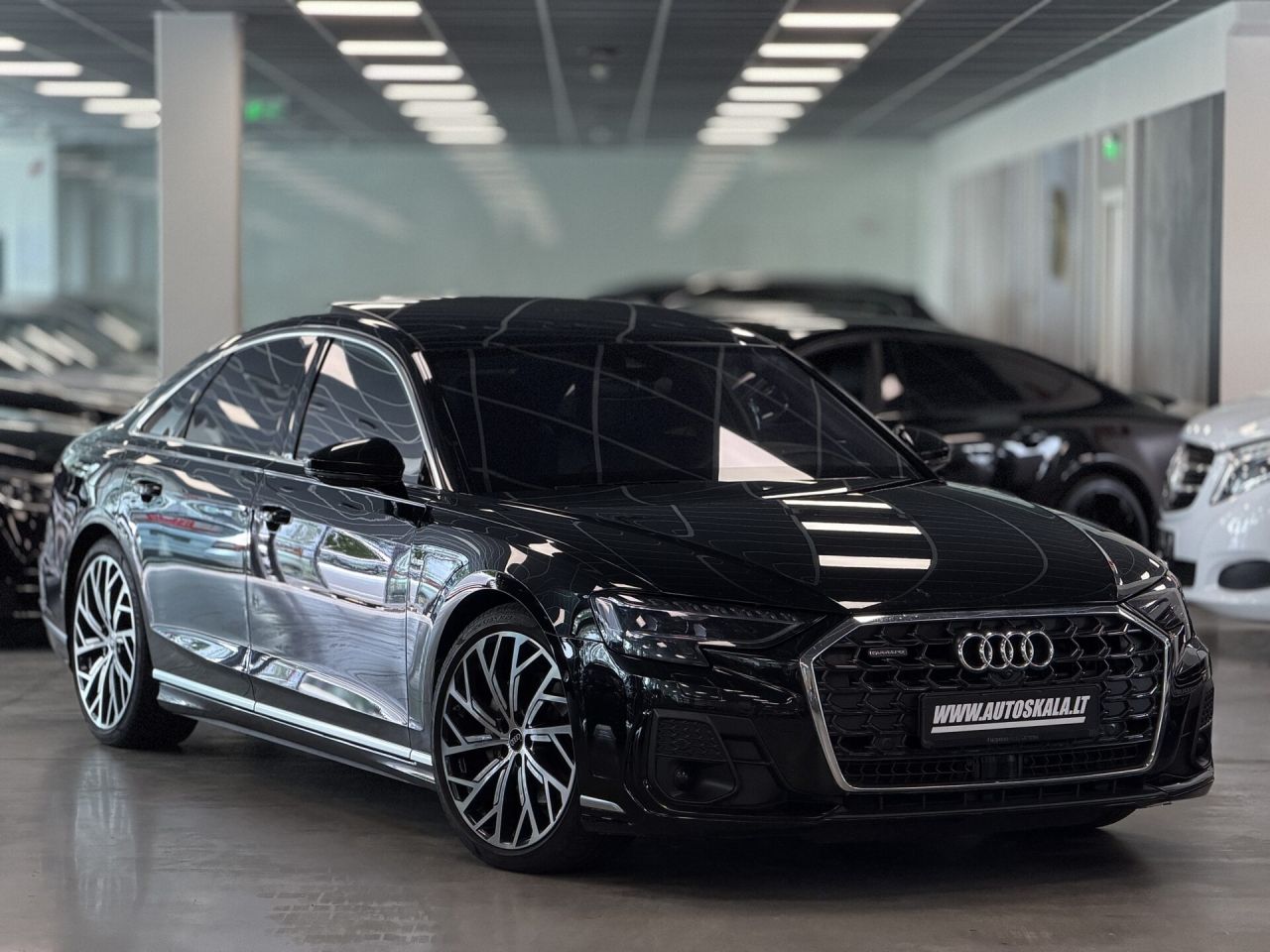 Audi A8 | 20
