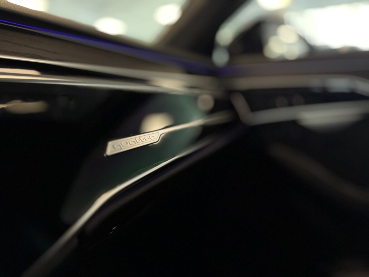 Audi A8 | 28
