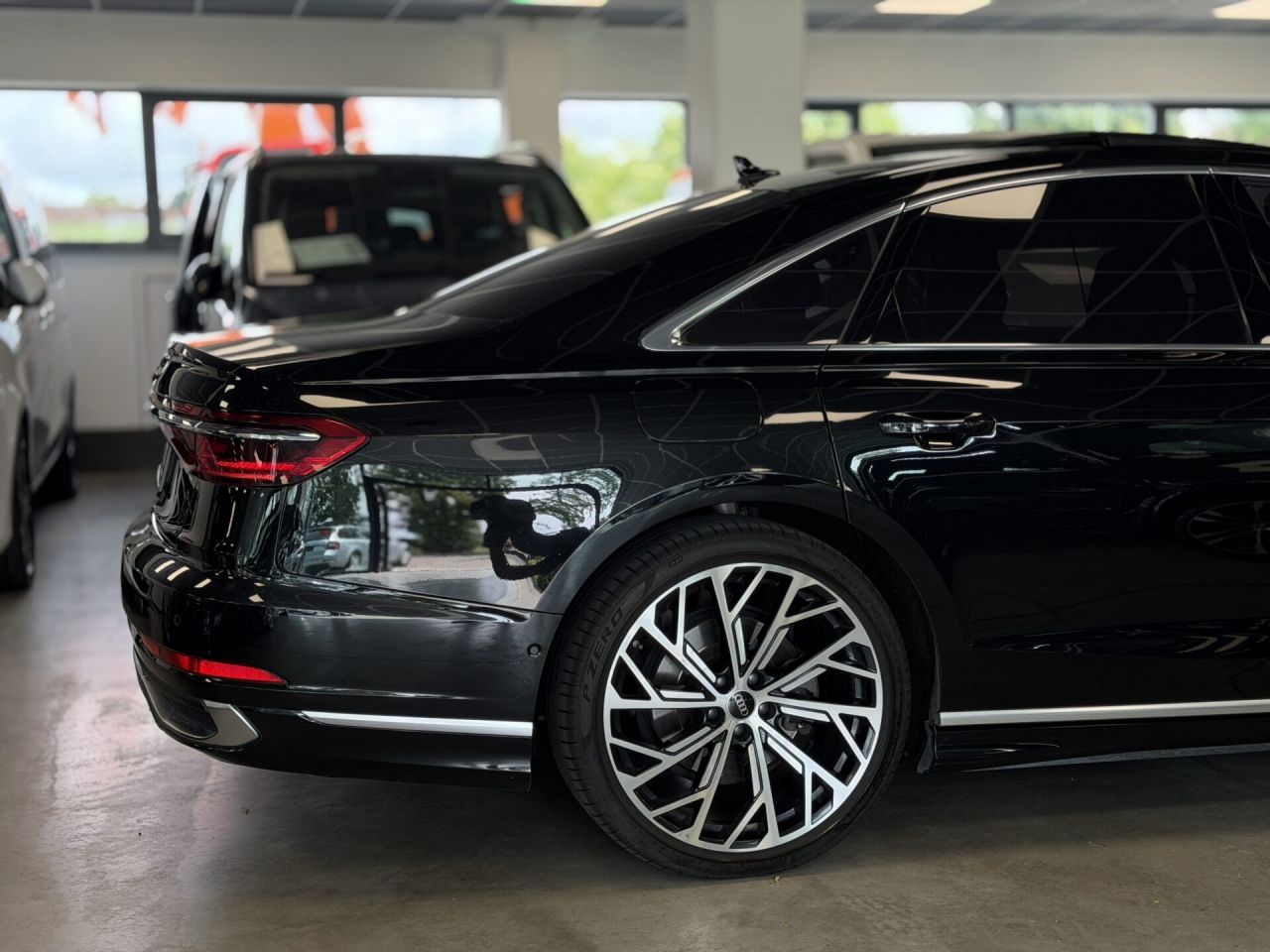 Audi A8 | 36
