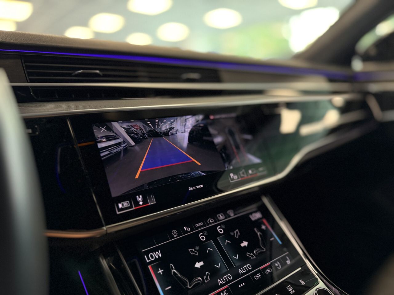 Audi A8 | 33