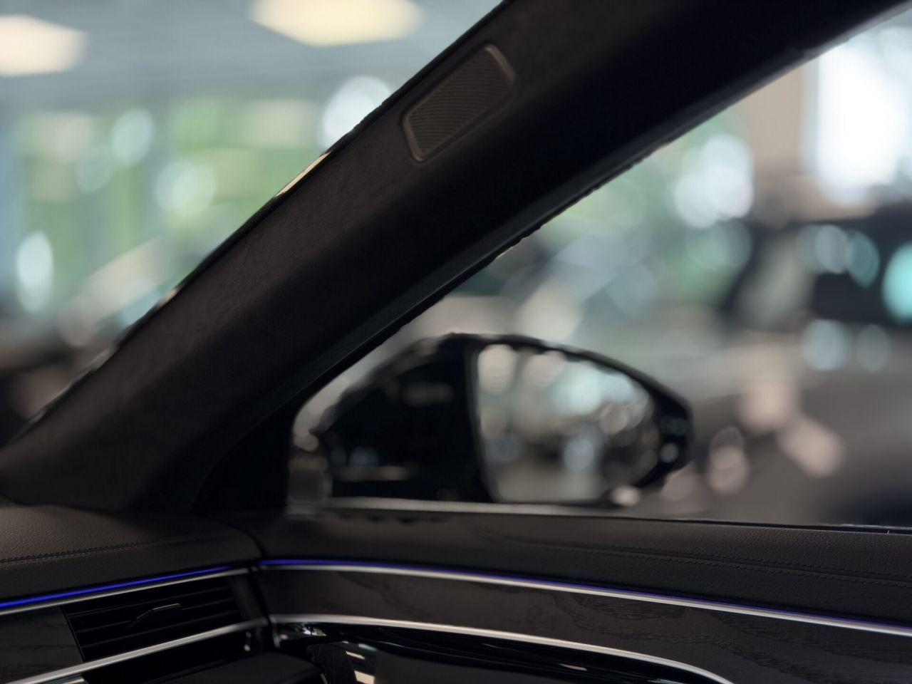 Audi A8 | 27
