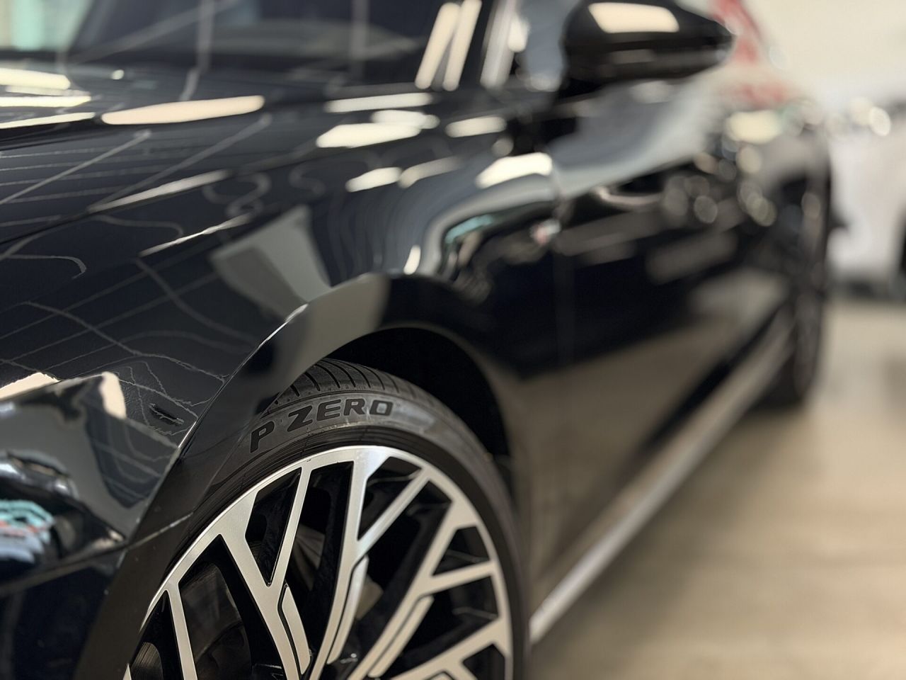 Audi A8 | 16