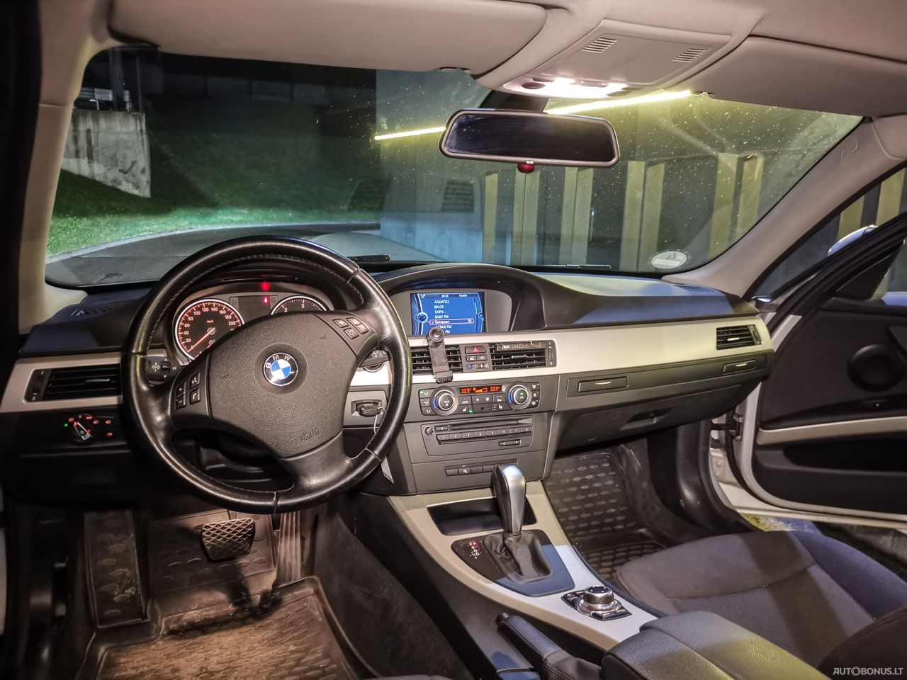 BMW 320 | 9