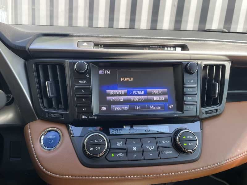 Toyota RAV4 | 14