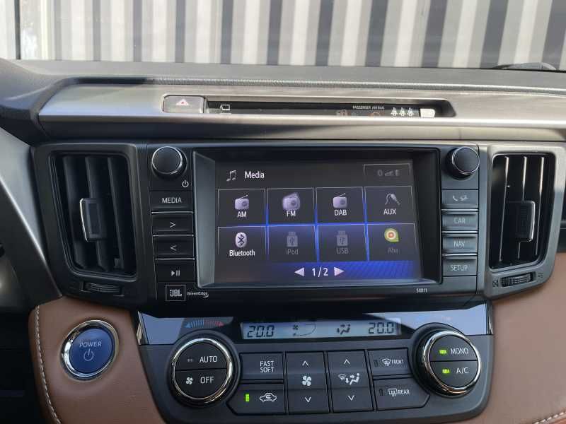 Toyota RAV4 | 16
