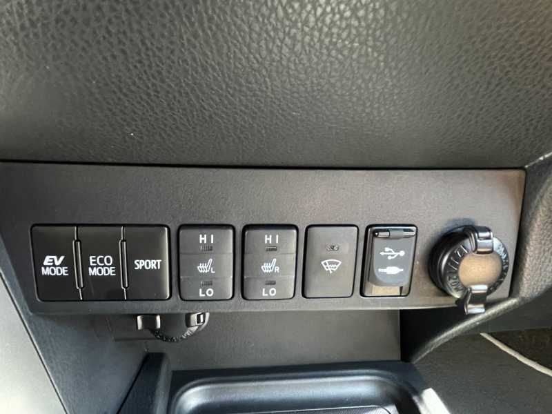 Toyota RAV4 | 19