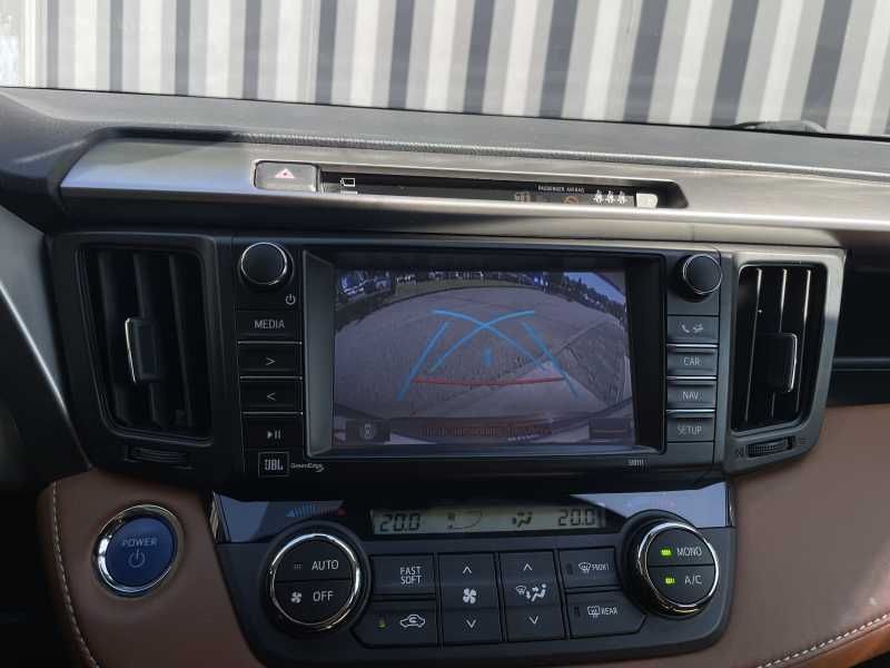 Toyota RAV4 | 17