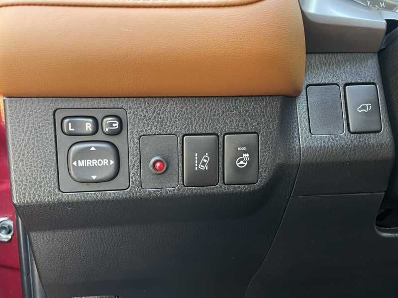 Toyota RAV4 | 20