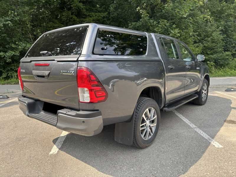 Toyota Hilux | 2