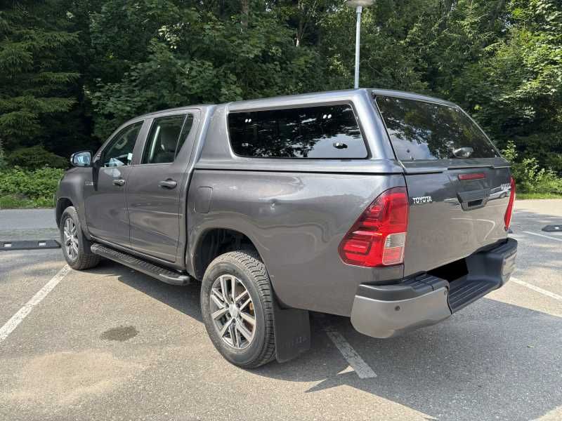Toyota Hilux | 3