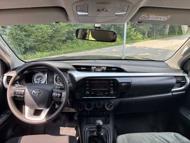 Toyota Hilux | 7