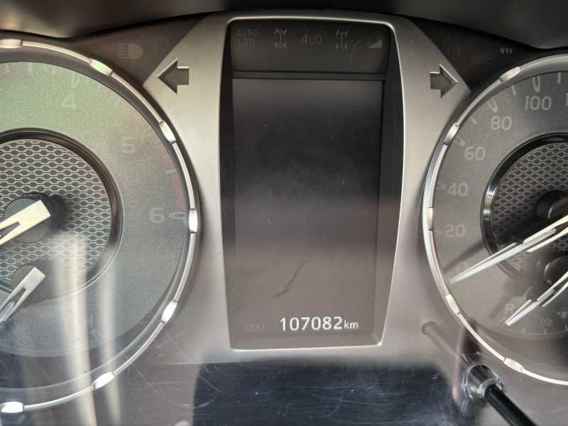 Toyota Hilux | 10