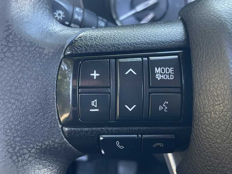 Toyota Hilux | 15