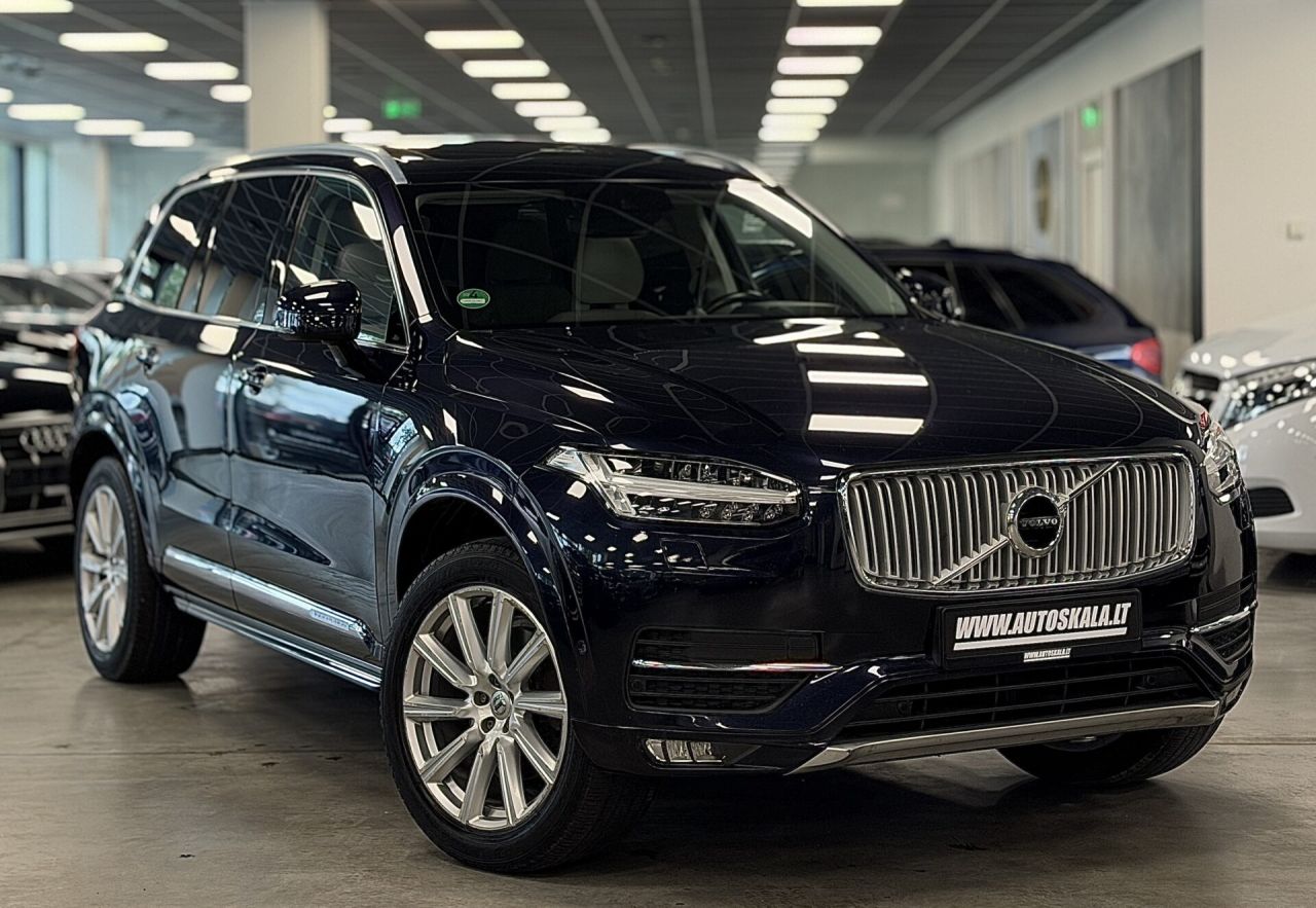 Volvo XC90 | 1