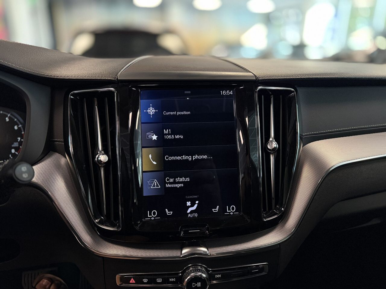 Volvo XC60 | 10