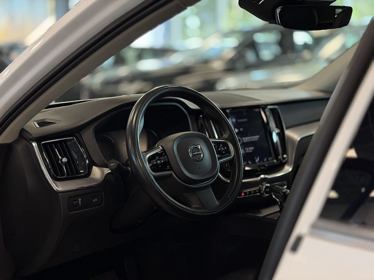 Volvo XC60 | 13