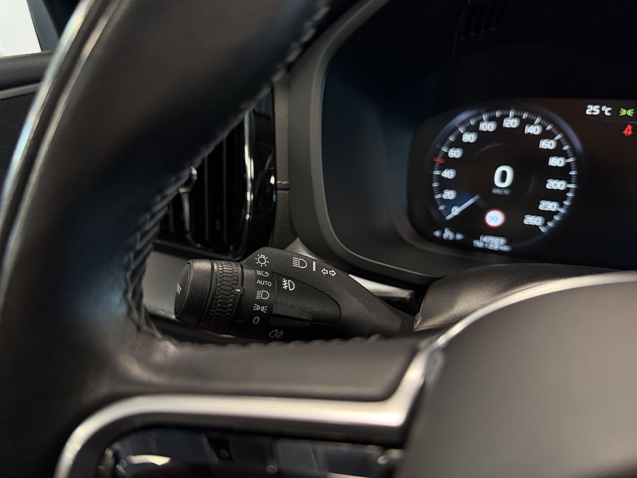 Volvo XC60 | 6
