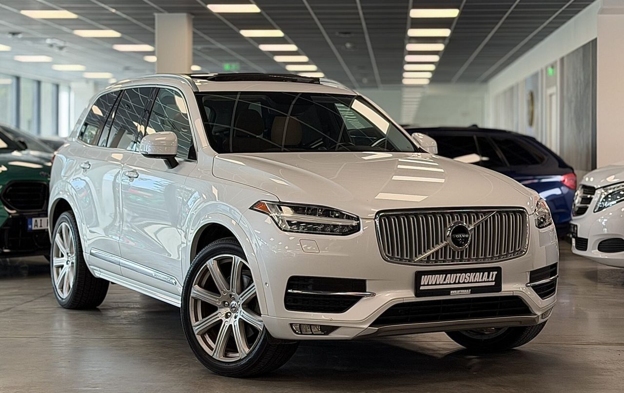 Volvo XC90 | 25