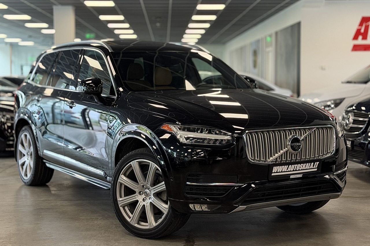 Volvo XC90 | 12