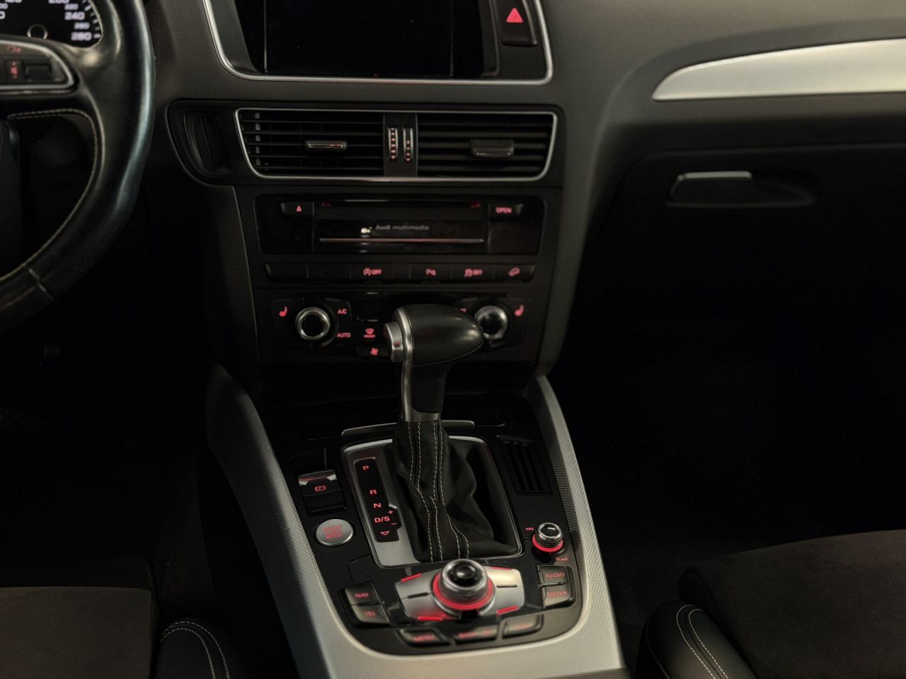 Audi Q5 | 13