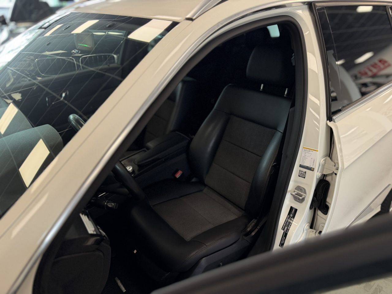 Mercedes-Benz E250 | 10
