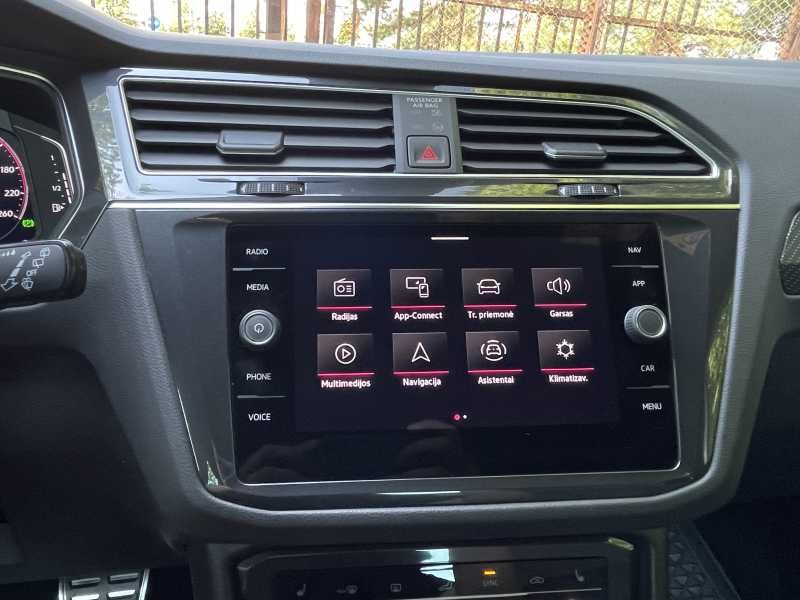 Volkswagen Tiguan | 16