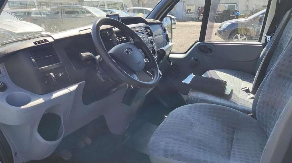 Ford Transit | 11