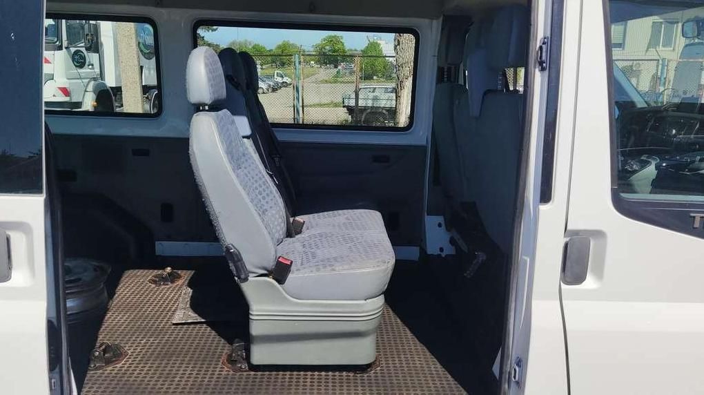 Ford Transit | 16
