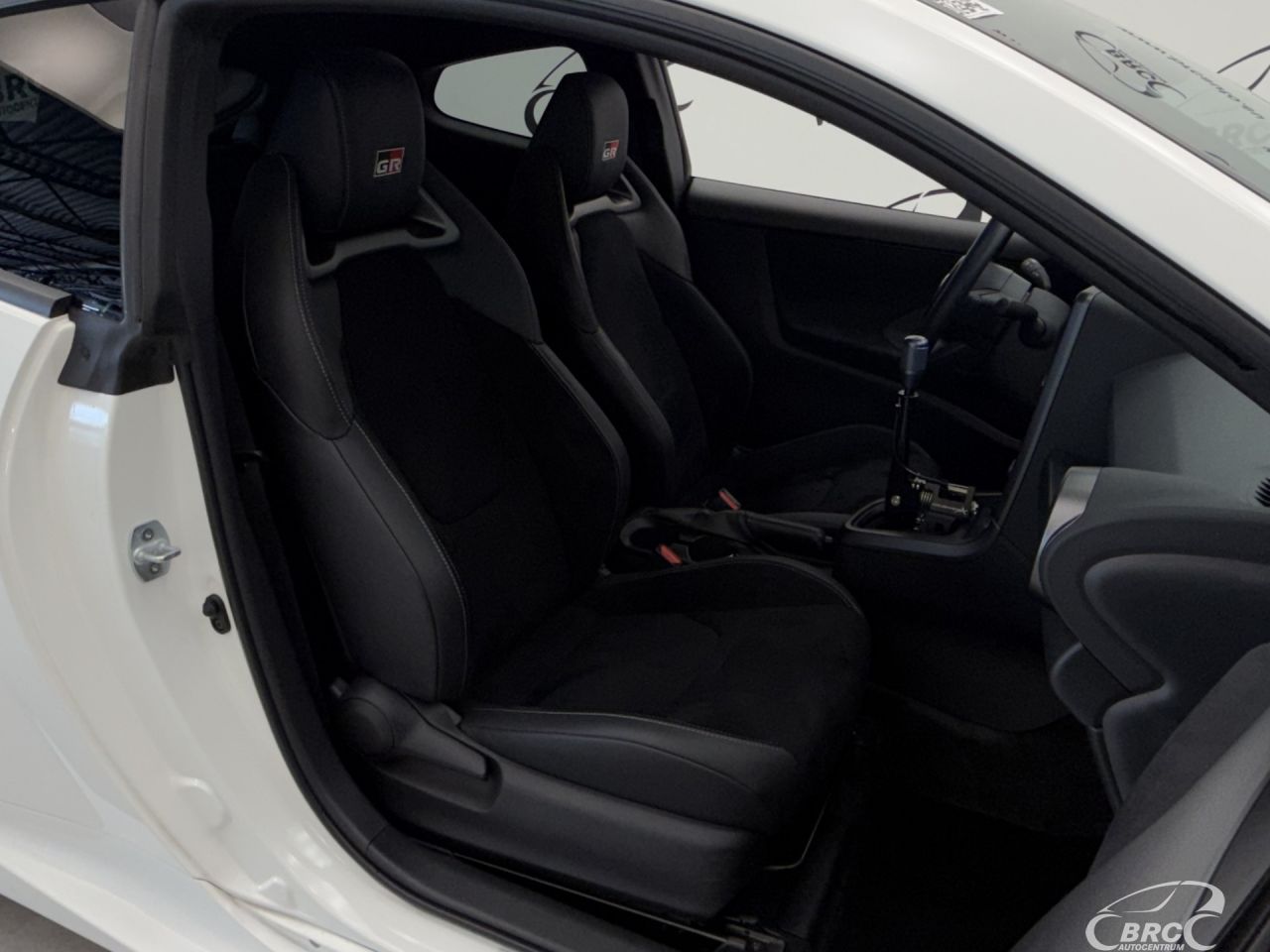Toyota Yaris | 7
