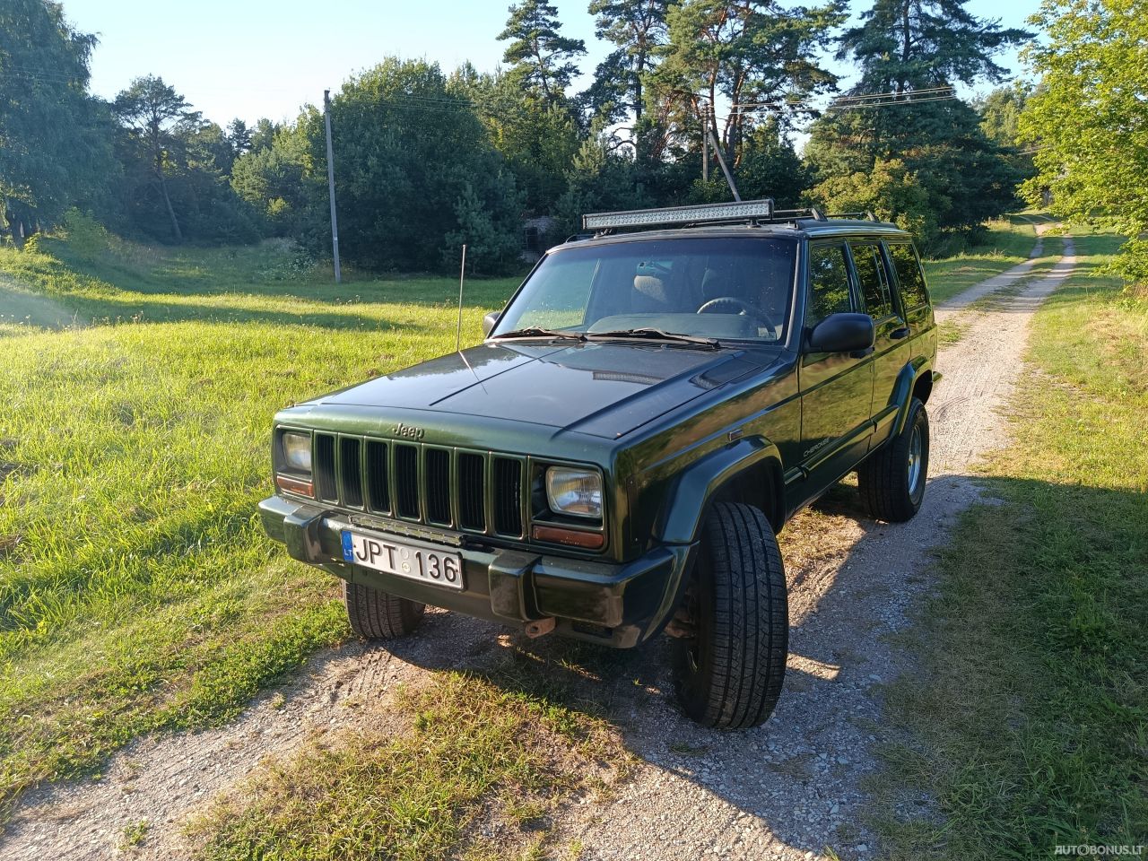 Jeep Cherokee | 9