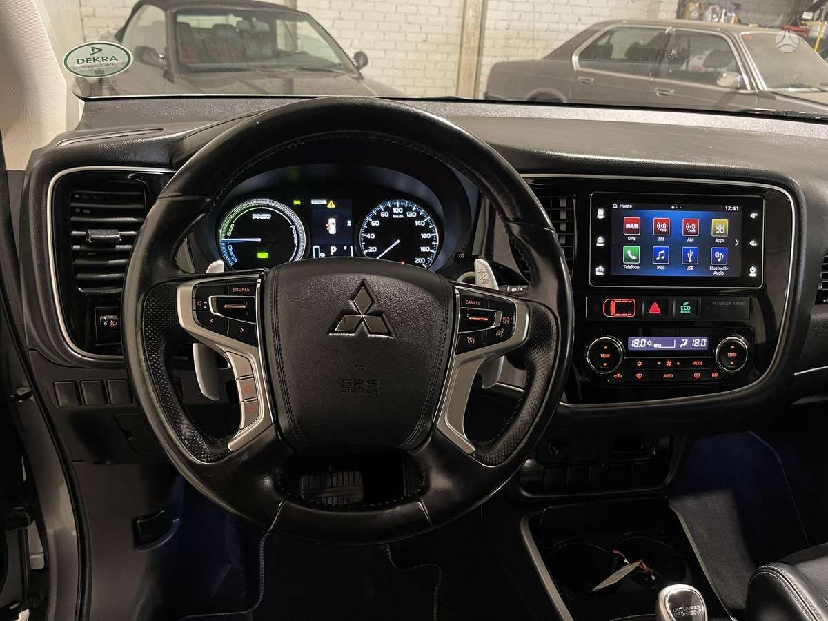 Mitsubishi Outlander | 5