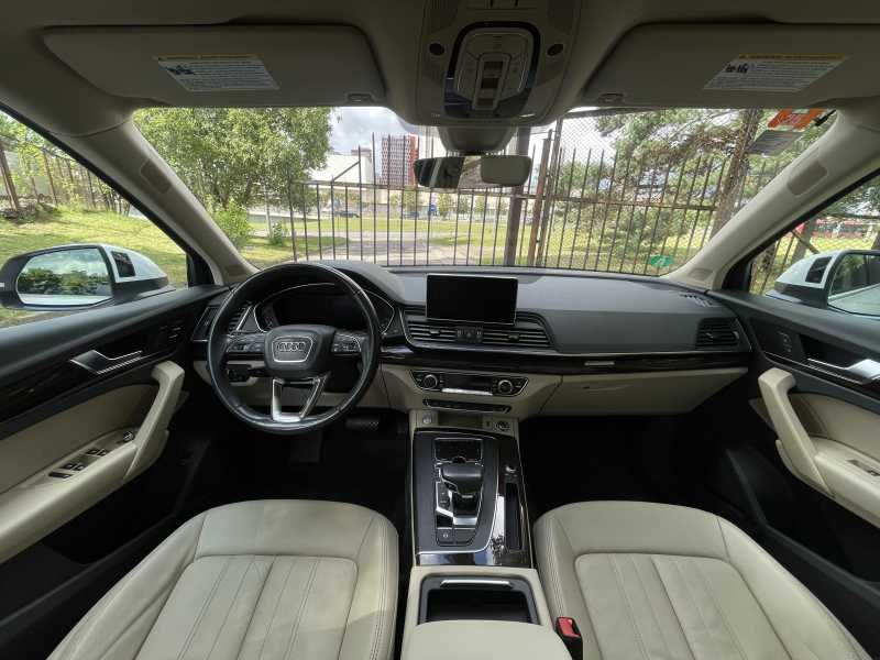 Audi Q5 | 6