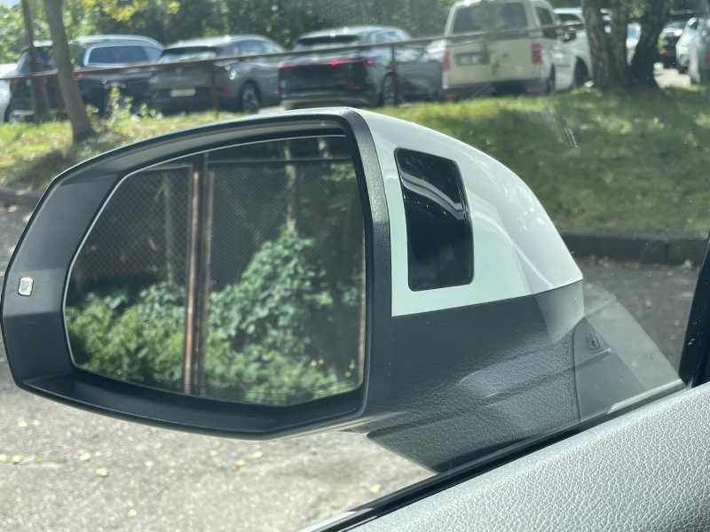 Audi Q5 | 22