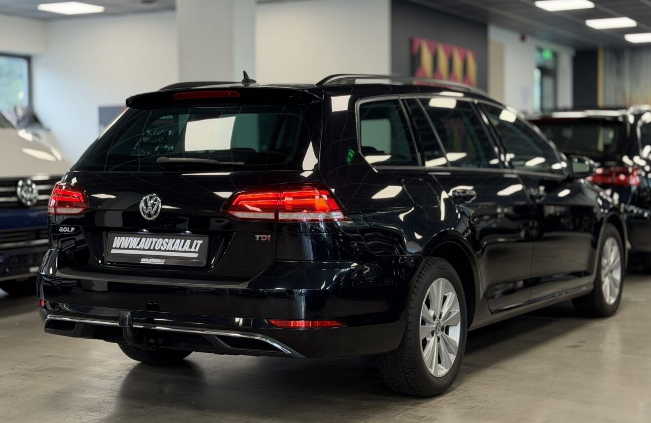 Volkswagen Golf | 27